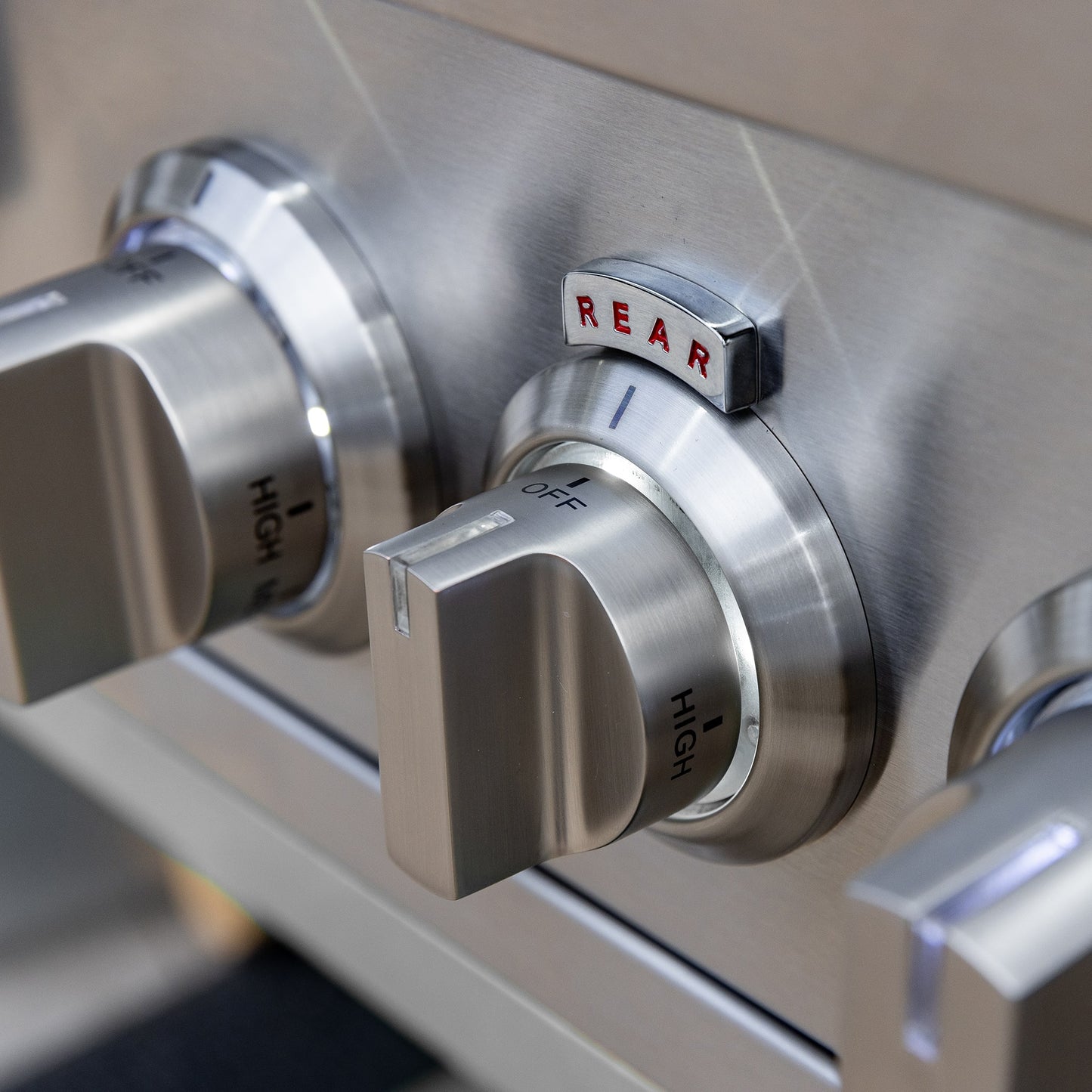 Sizzler Pro 40″ Built-in Grill