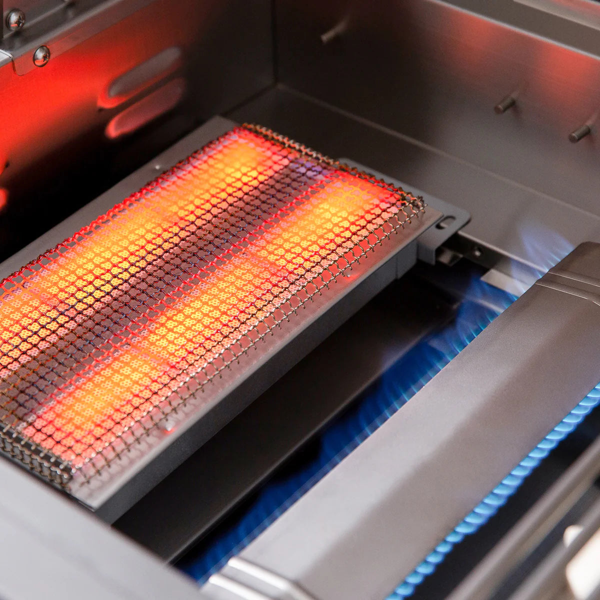 Sizzler Pro 40" Built-in Grill
