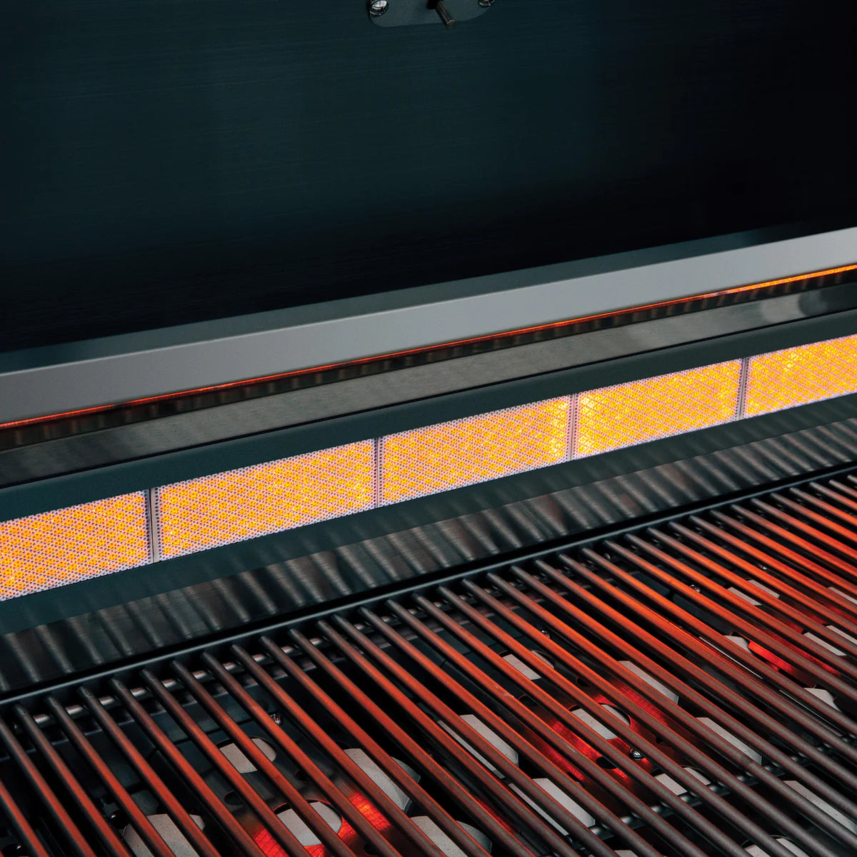 Sizzler Pro 40" Built-in Grill