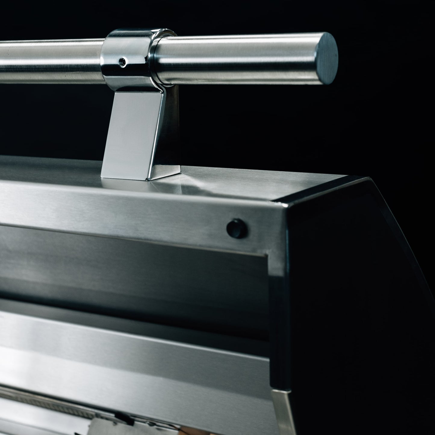 QUEST 42″ Built-In Grill