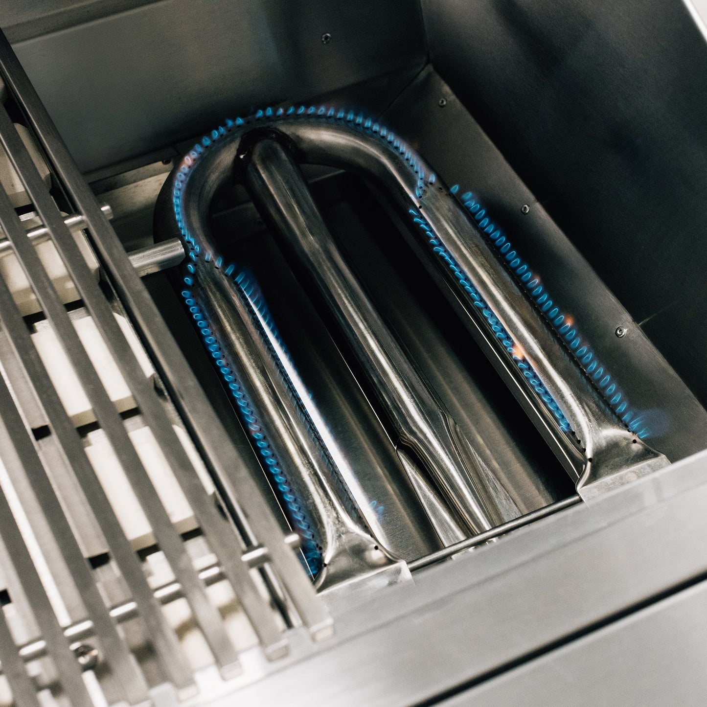 QUEST 36″ Built-In Grill