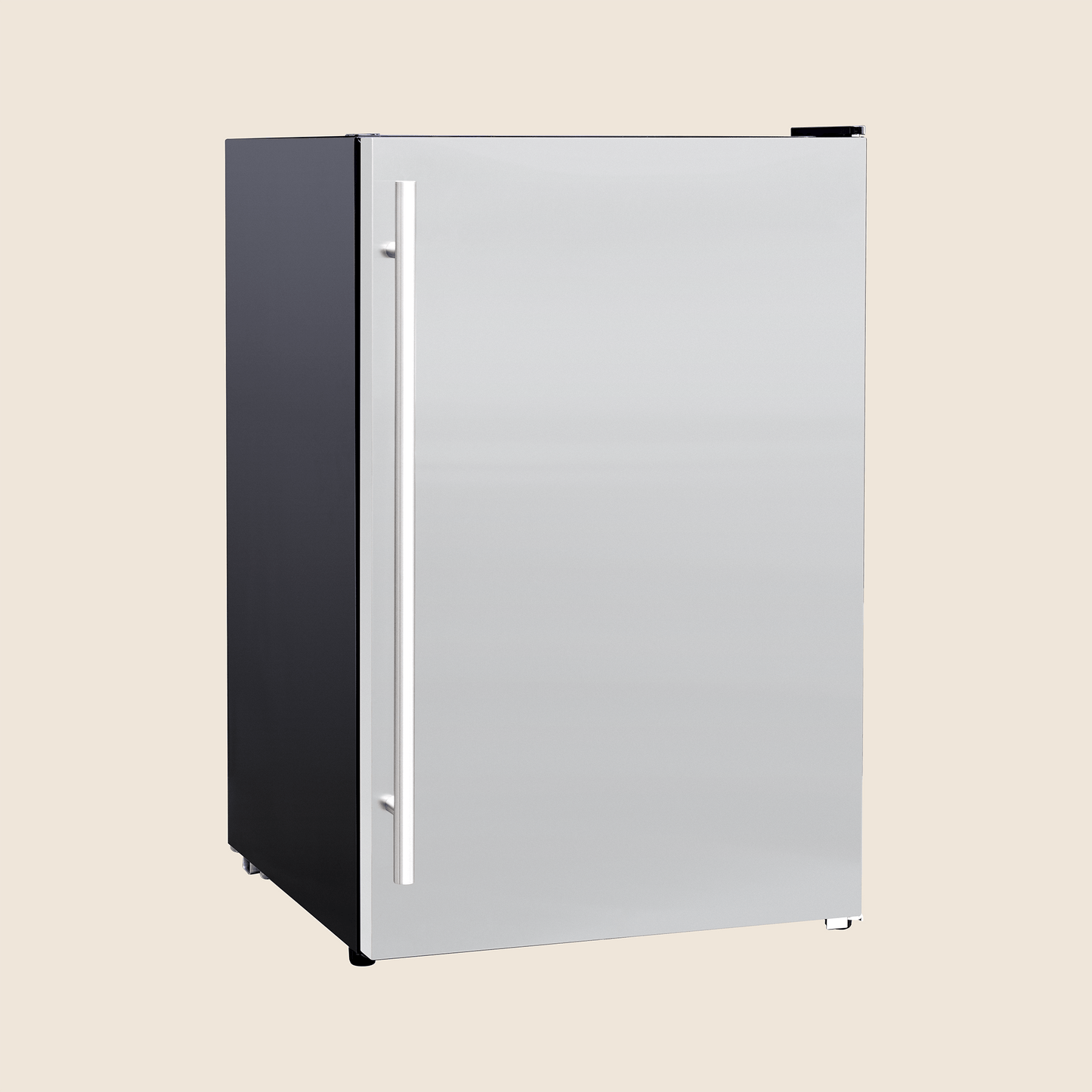 22″ 4.1 Cu. Deluxe Outdoor Approved Compact Refrigerator