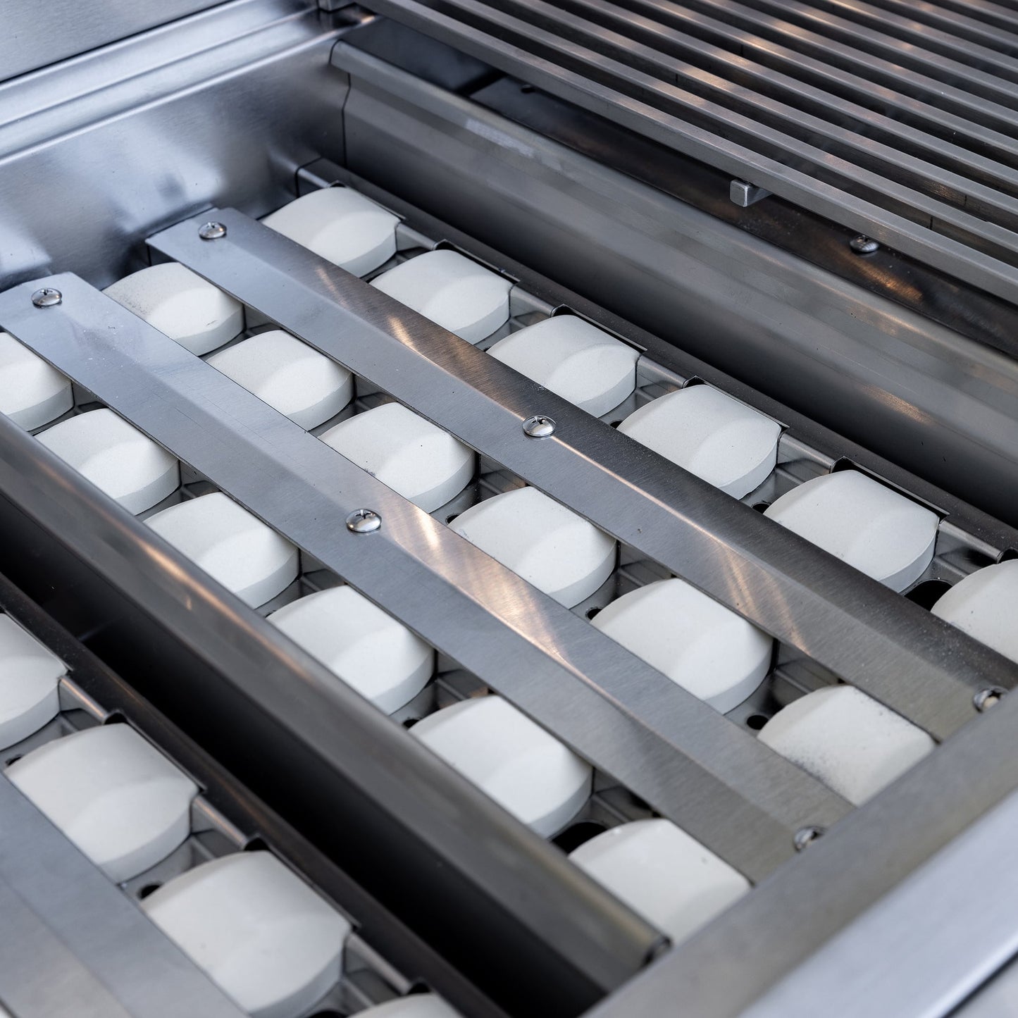 TRL Pro 32″ Built-in Grill