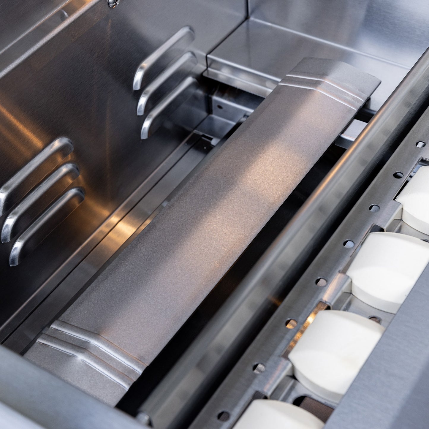 Sizzler Pro 40″ Built-in Grill