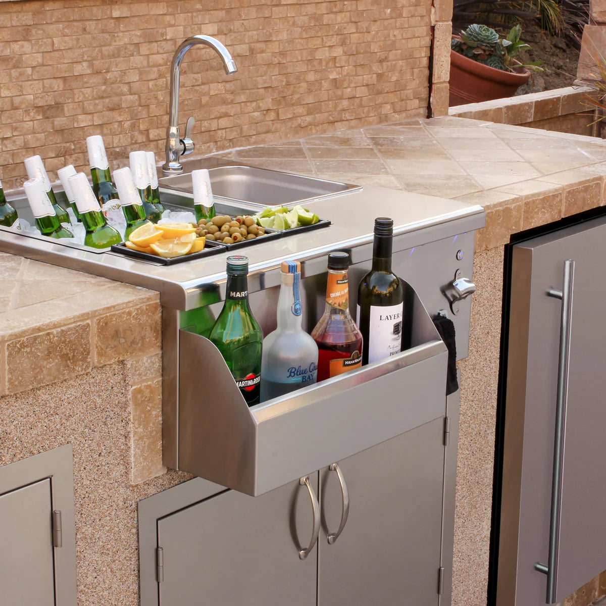 30" Lighted Beverage & Prep Station
