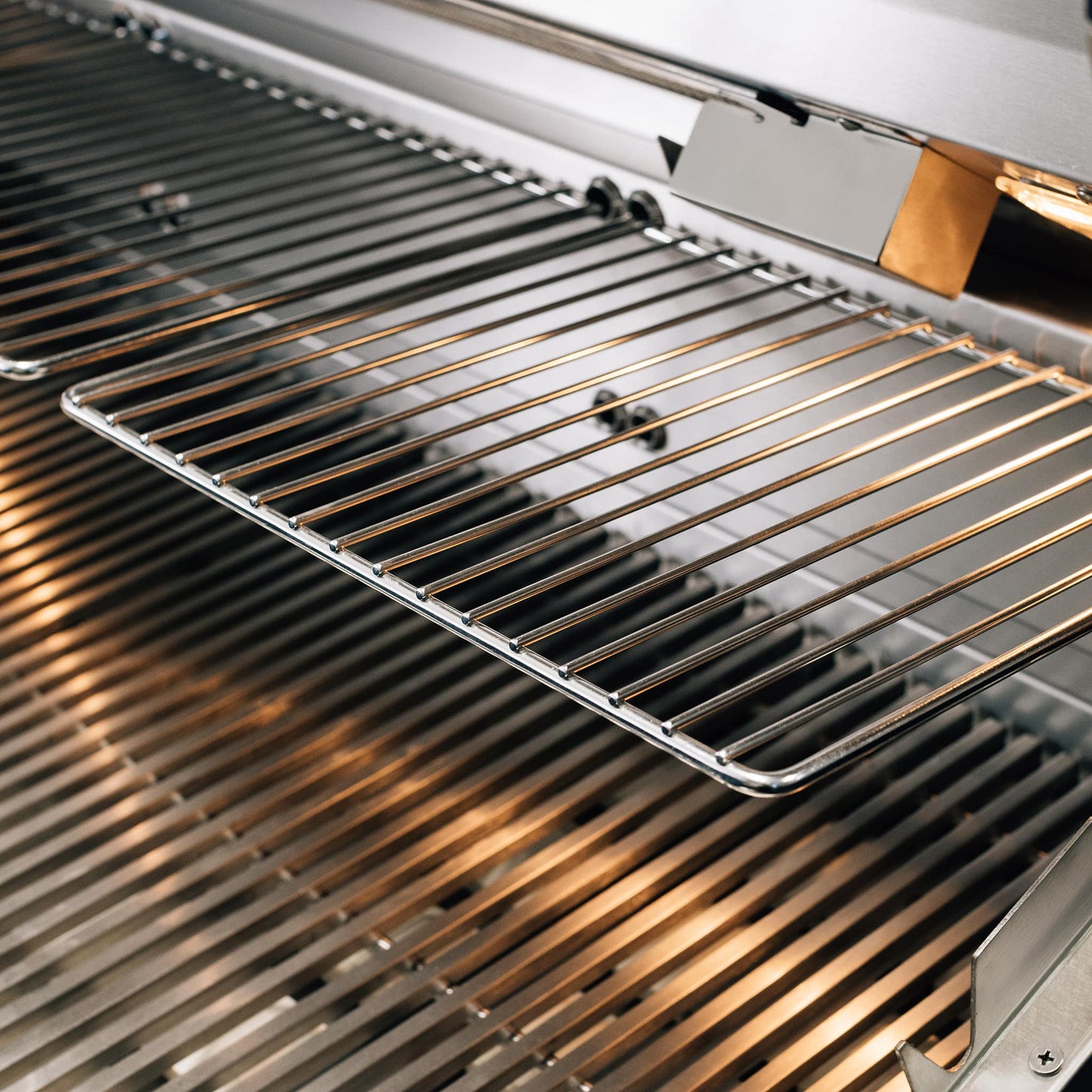 QUEST 36″ Built-In Grill