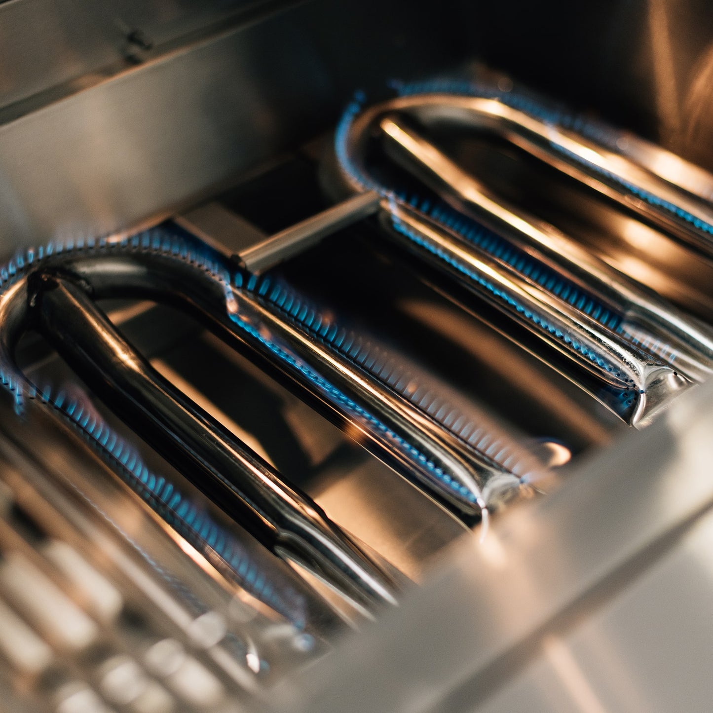 QUEST 42″ Built-In Grill