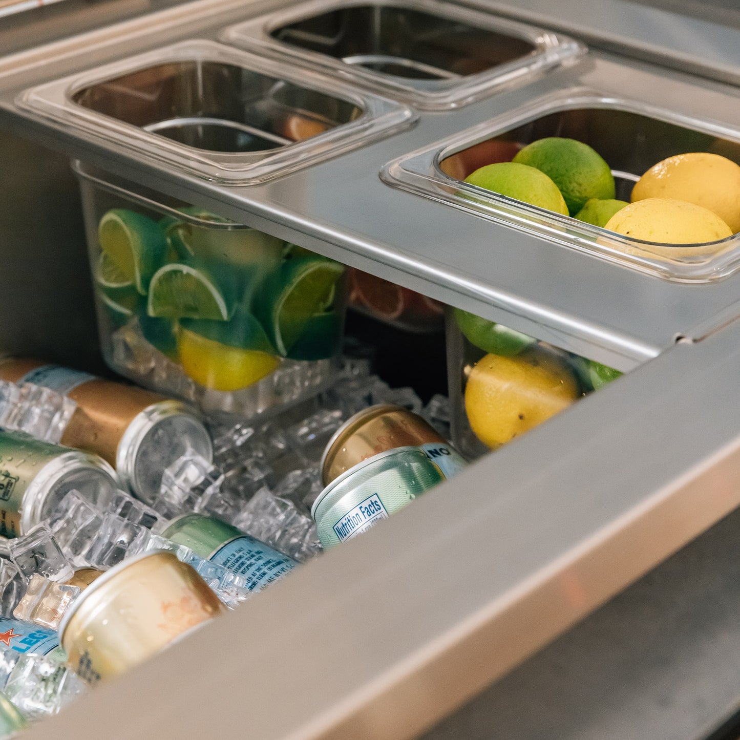 28″x 21″ Ice Chest